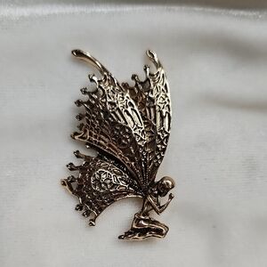 Gold Retro Butterfly Wings Fairy Brooch Pin Angel Wings Jewelry Gift NWOT